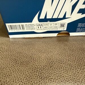 Nike Air Jordan 1 Retro High OG Box